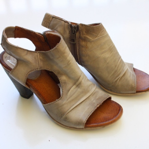 Miz Mooz sandals - Picture 11 of 11